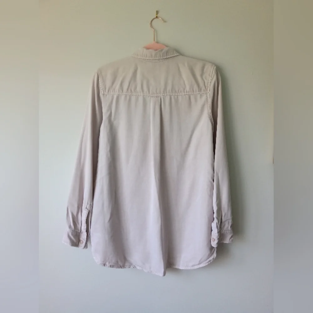 H&M Linen Blouse - Picture 2 of 3